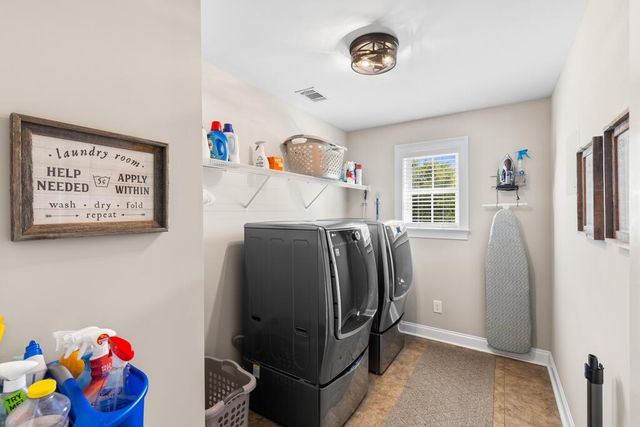 100 Tablerock Court, Dothan, AL 36301