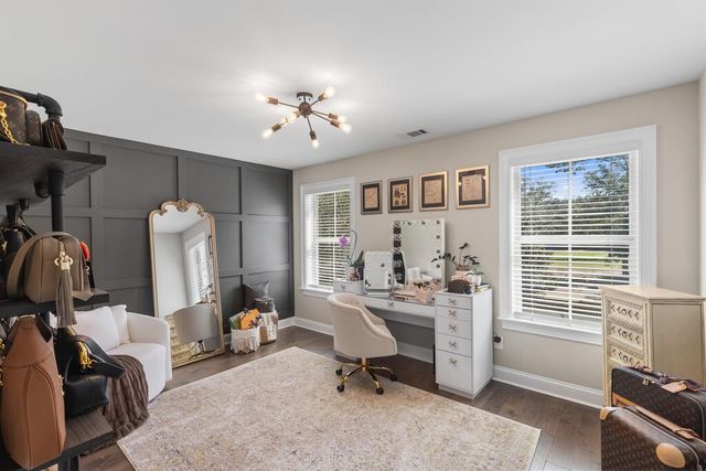100 Tablerock Court, Dothan, AL 36301