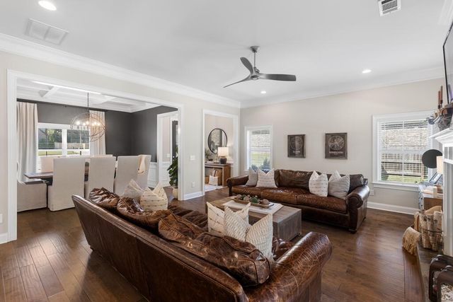 100 Tablerock Court, Dothan, AL 36301