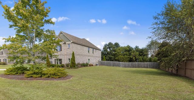 100 Tablerock Court, Dothan, AL 36301
