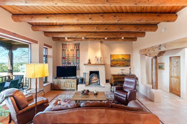4 Calle Alexia, Santa Fe, NM 87508
