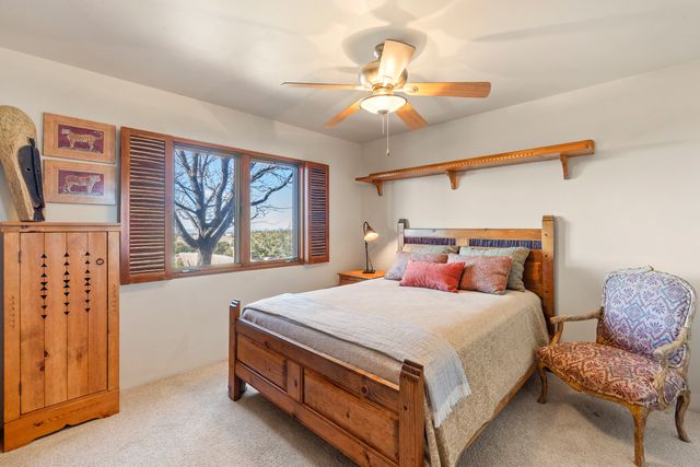 4 Calle Alexia, Santa Fe, NM 87508