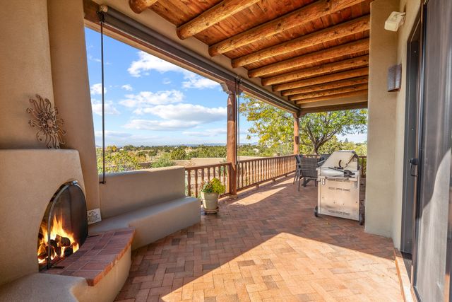 4 Calle Alexia, Santa Fe, NM 87508