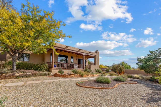 4 Calle Alexia, Santa Fe, NM 87508