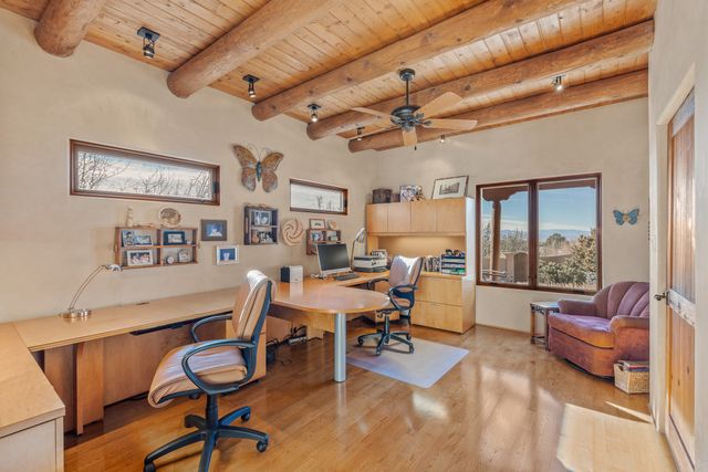 4 Calle Alexia, Santa Fe, NM 87508