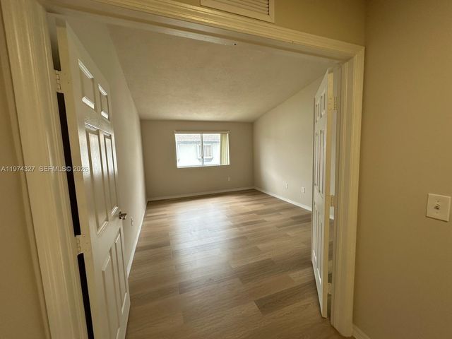 2313 SE 24th Ave 2313, Homestead, FL 33035