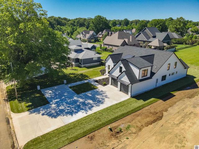661 N 36th St, Paducah, KY 42001