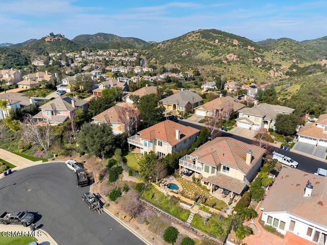 506 Ravensbury Street, Lake Sherwood, CA 91361