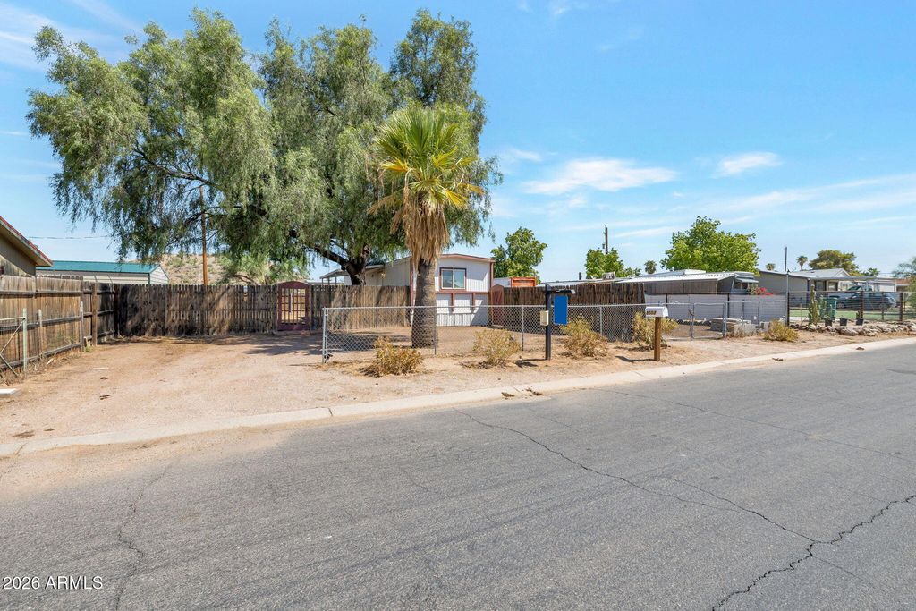 8502 E ALDER Avenue, Mesa, AZ 85208 — photo 4