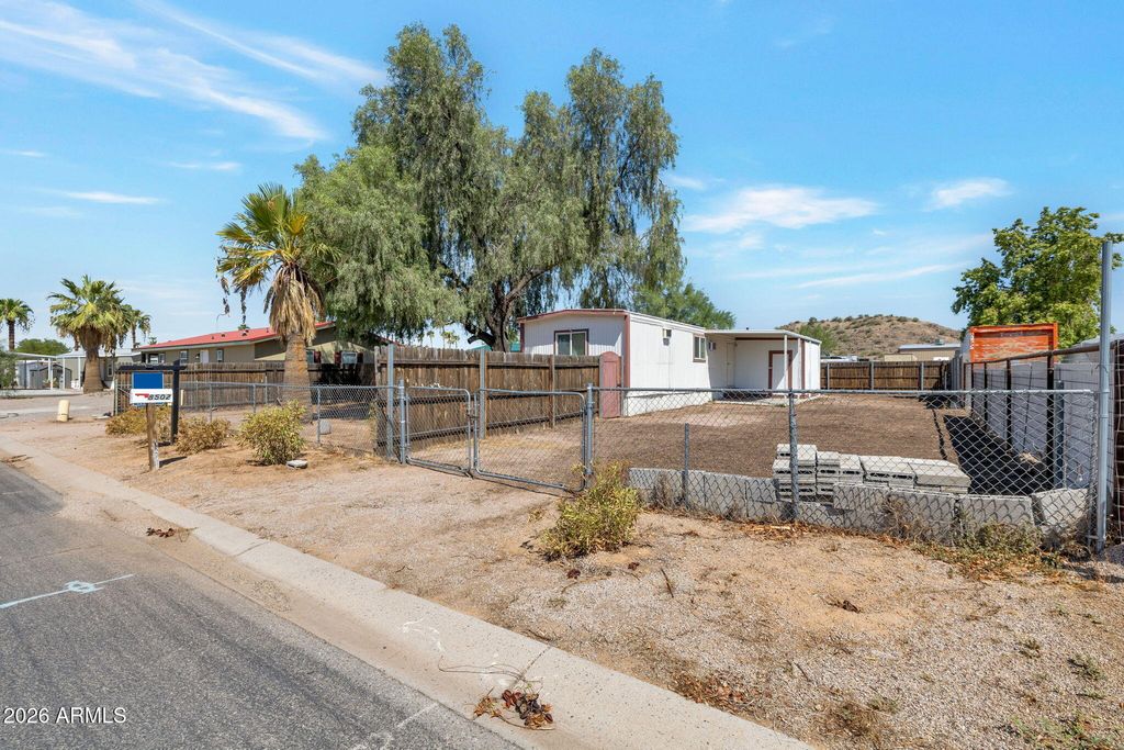 8502 E ALDER Avenue, Mesa, AZ 85208 — photo 5