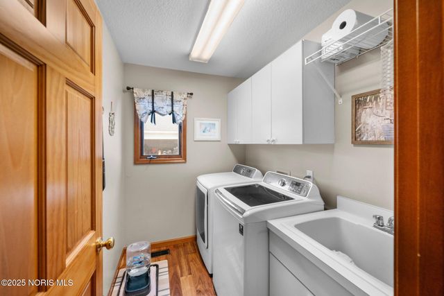 7560 Timbers Boulevard, Waterville, OH 43566