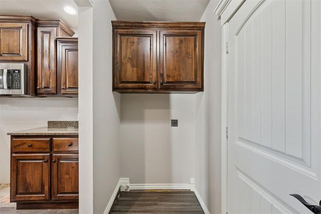 1409 W Montana Avenue, Chickasha, OK 73018