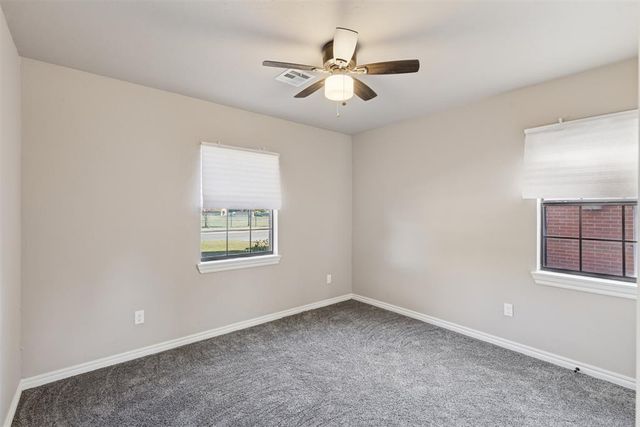 1409 W Montana Avenue, Chickasha, OK 73018