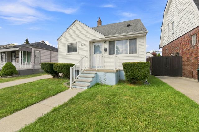 716 Mayflower Avenue, Lincoln Park City, MI 48146