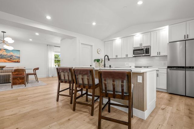 1387 Ridge Drive, Redding, CA 96001