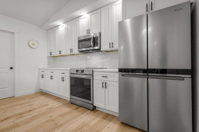 1387 Ridge Drive, Redding, CA 96001