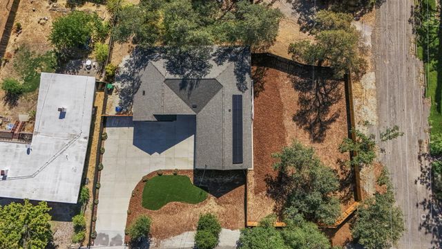 1387 Ridge Drive, Redding, CA 96001