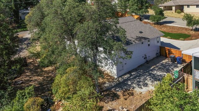 1387 Ridge Drive, Redding, CA 96001