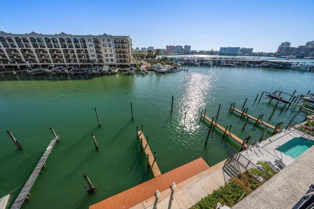 211 DOLPHIN POINT 401, Clearwater Beach, FL 33767