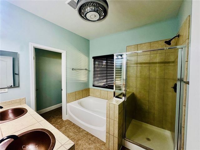 2404 Sosa Drive, Bakersfield, CA 93313
