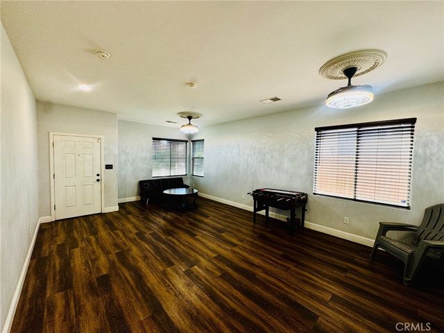 2404 Sosa Drive, Bakersfield, CA 93313