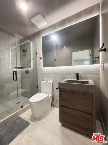 713 Devirian Place, Altadena, CA 91001