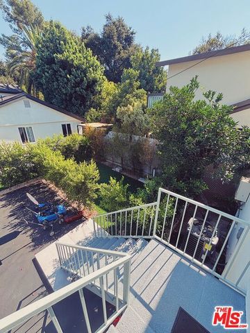 713 Devirian Place, Altadena, CA 91001