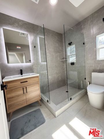 713 Devirian Place, Altadena, CA 91001