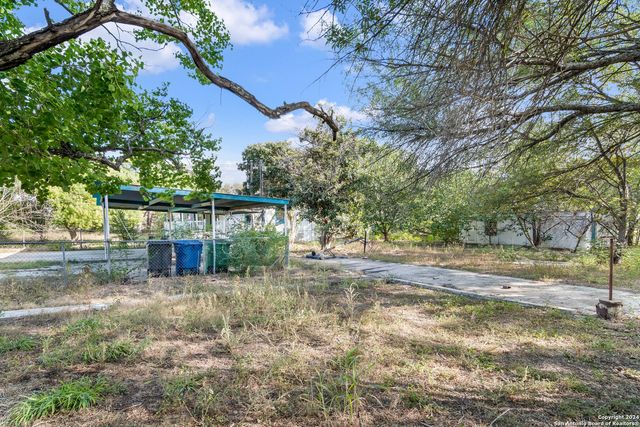 5122 Farr Drive, San Antonio, TX 78242