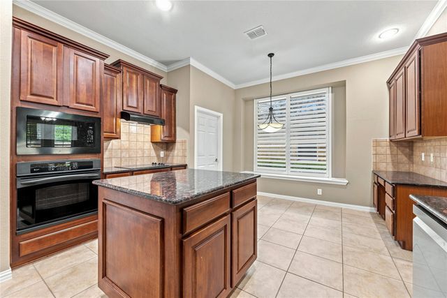 452 Long Cove Drive, Fairview, TX 75069