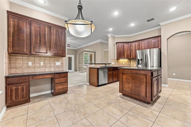 452 Long Cove Drive, Fairview, TX 75069