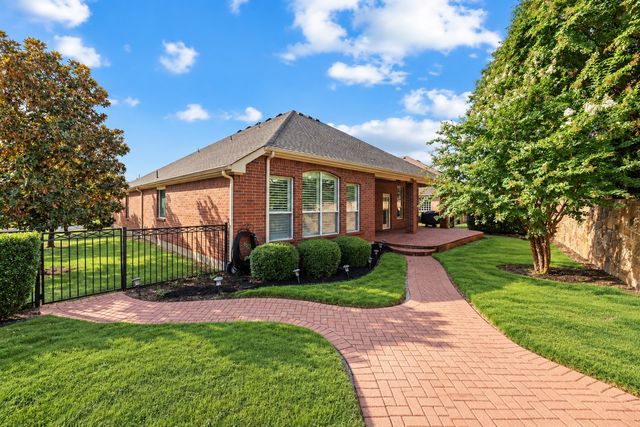 452 Long Cove Drive, Fairview, TX 75069
