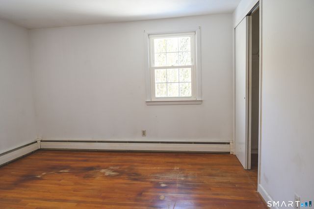 7 Old Colony Road, North Stonington, CT 06359