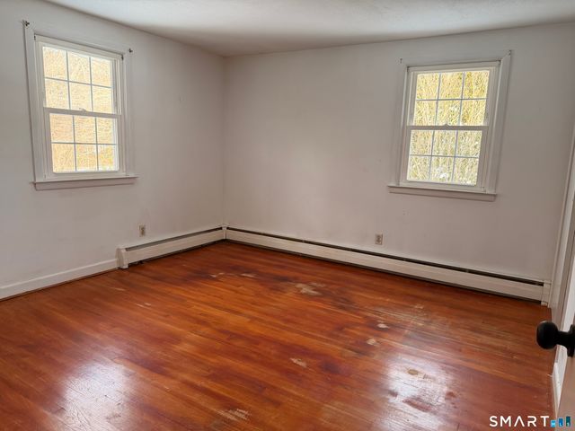 7 Old Colony Road, North Stonington, CT 06359