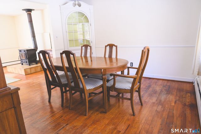 7 Old Colony Road, North Stonington, CT 06359