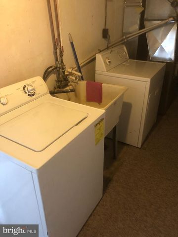 1230 SYCAMORE AVE, Wilmington, DE 19805