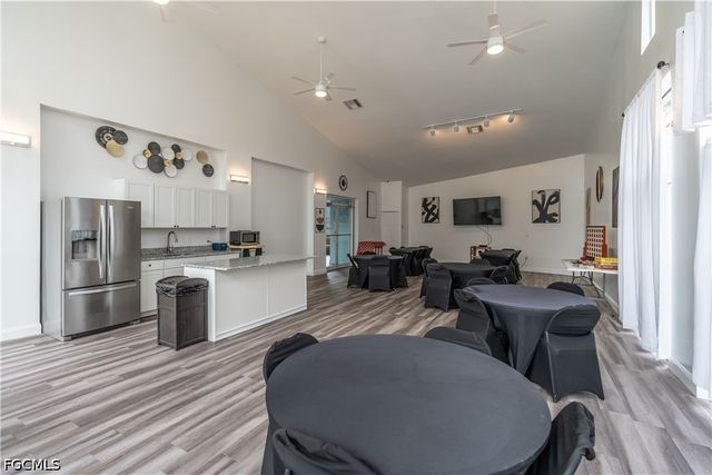 3401 Winkler AVE 116, Fort Myers, FL 33916