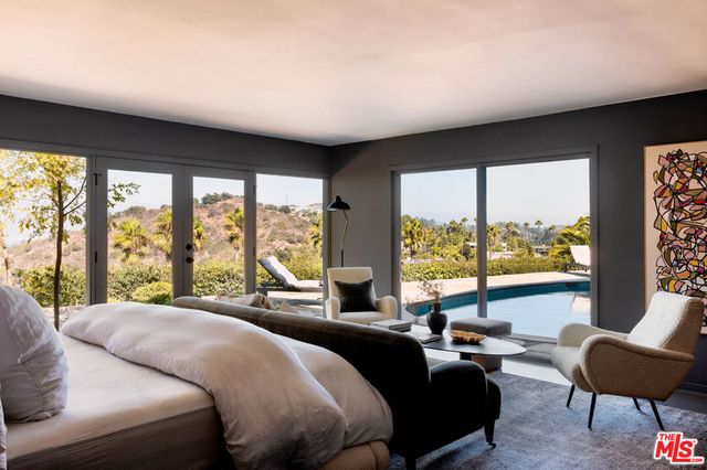 8559 Edwin Drive, Los Angeles, CA 90046