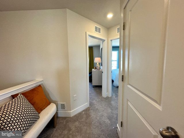 11013 BARNARD PL, White Plains, MD 20695
