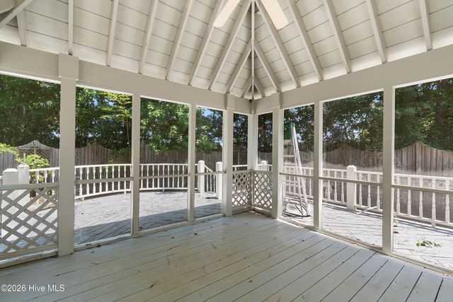 299 Riverside Drive SW, Supply, NC 28462