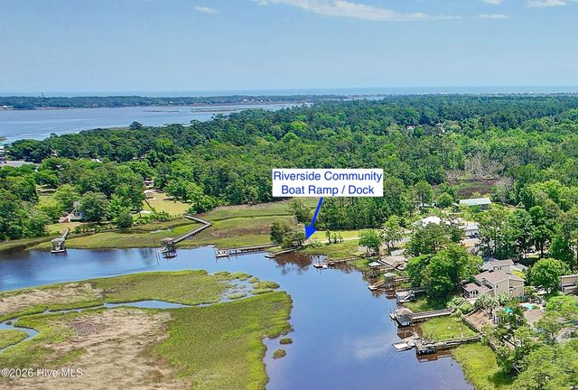 299 Riverside Drive SW, Supply, NC 28462