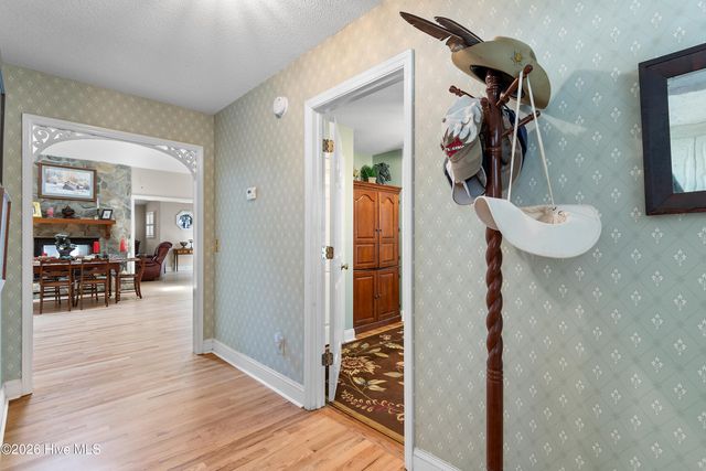 299 Riverside Drive SW, Supply, NC 28462