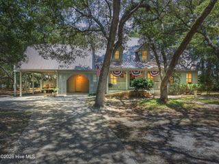 299 Riverside Drive SW, Supply, NC 28462