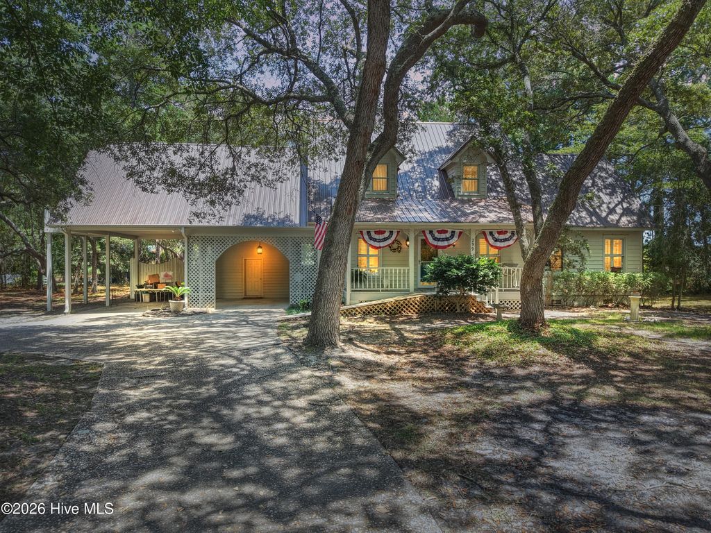 299 Riverside Drive SW, Supply, NC 28462