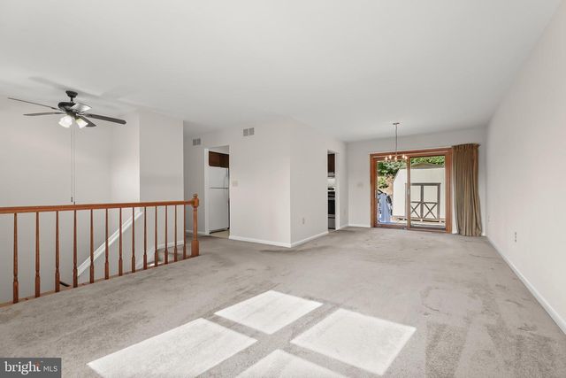 308 WATERVIEW CT, Hampstead, MD 21074