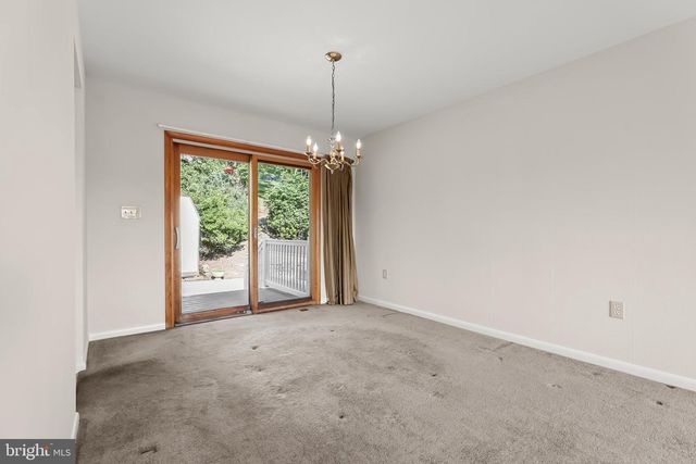 308 WATERVIEW CT, Hampstead, MD 21074