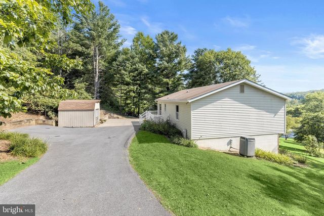 308 WATERVIEW CT, Hampstead, MD 21074