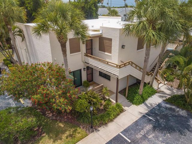 193 PINENEEDLE DRIVE, Bradenton, FL 34210