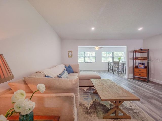 193 PINENEEDLE DRIVE, Bradenton, FL 34210