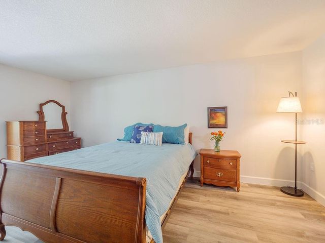 193 PINENEEDLE DRIVE, Bradenton, FL 34210